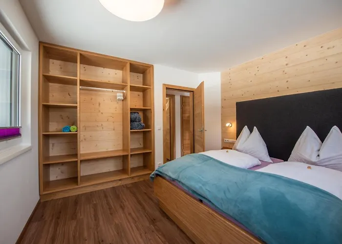 Ahorn * רמסאו אם דכשטיין